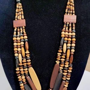 Wood necklace and bracelet set